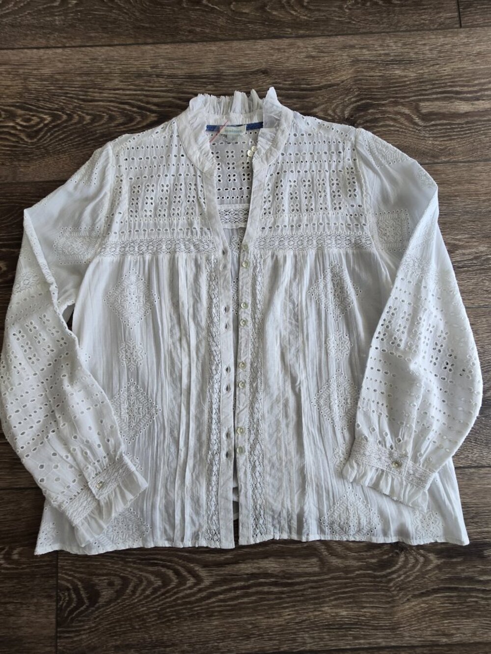Sundance White Eyelet Button Down Top with Cami Boho Cottagecore Romantic Blouse